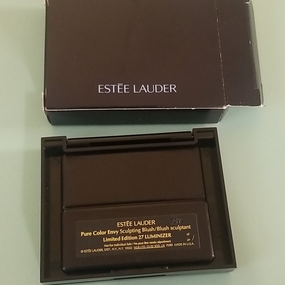 Estee Lauder Pure Color Envy Sculpting Blush - Picture 2 of 3